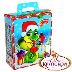 Сладкий новогодний подарок в картонной упаковке весом 650 грамм  в Бугульме